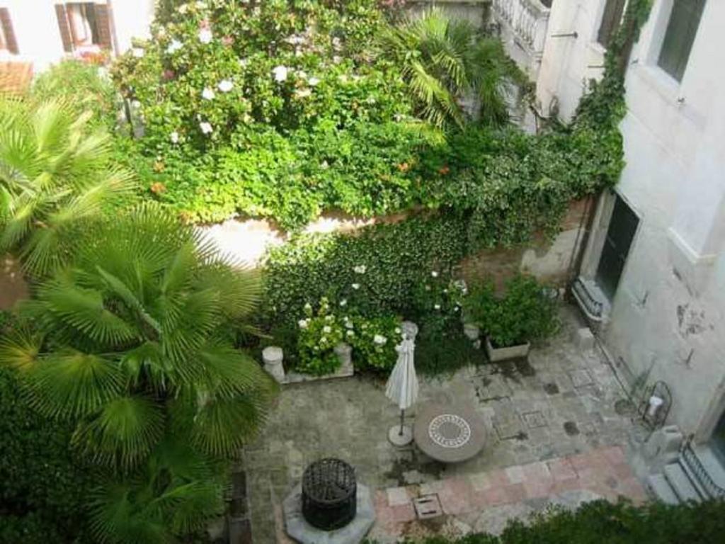 Ferienwohnung Palazzo Celsi Venedig Zimmer foto